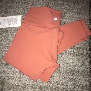 Lululemon wunder under flux